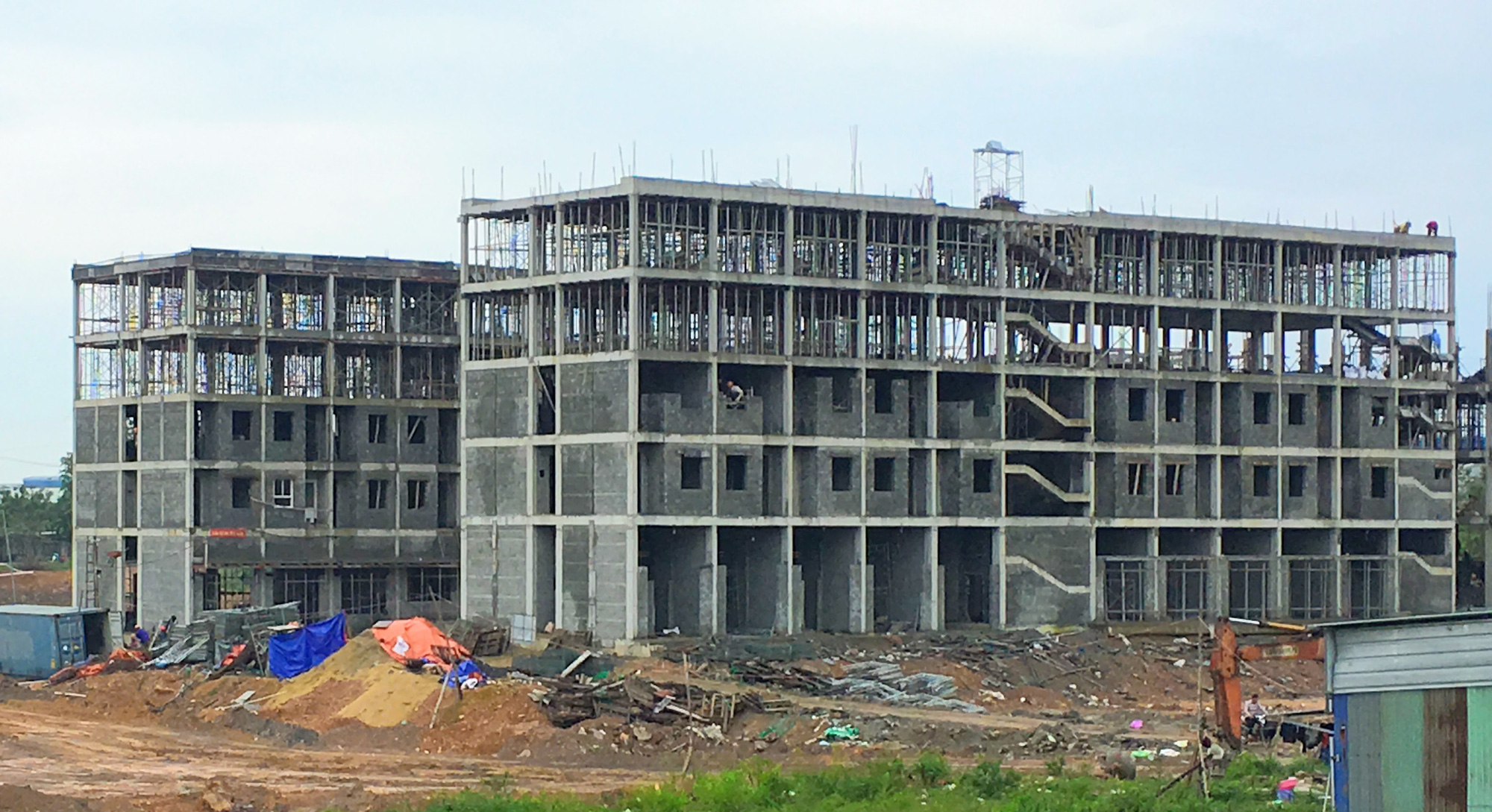 Công ty Vinalife năng lực yếu, chậm tiến độ nhà ở công nhân KCN Hòa Cầm Đà Nẵng - Ảnh 1. Công ty Vinalife năng lực yếu, chậm tiến độ nhà ở công nhân KCN Hòa Cầm Đà Nẵng - Ảnh 1.