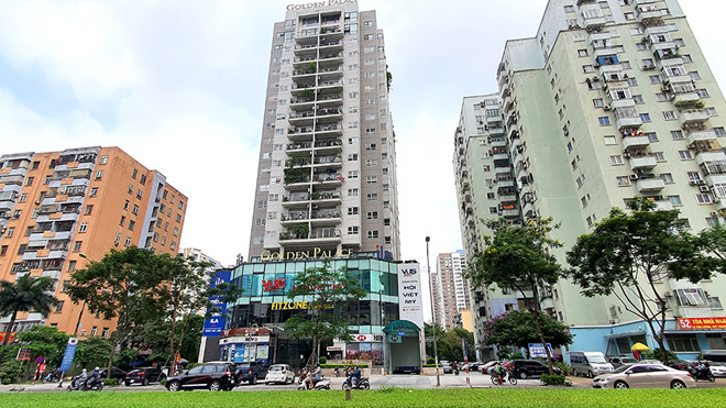 Hà Nội đã 'hô biến' bãi đỗ xe cao tầng thành chung cư Golden Palace ra sao? - Ảnh 1. Hà Nội đã 'hô biến' bãi đỗ xe cao tầng thành chung cư Golden Palace ra sao? - Ảnh 1.