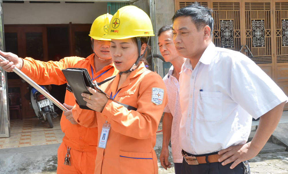 Cuối năm sẽ thanh tra giá điện và trình biểu giá bán điện mới - Ảnh 1. Cuối năm sẽ thanh tra giá điện và trình biểu giá bán điện mới - Ảnh 1.