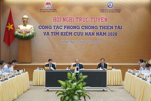 Mùa nắng nóng 2020 phá vỡ mức nhiệt trung bình, nhiều cơn bão mạnh - Ảnh 1. Mùa nắng nóng 2020 phá vỡ mức nhiệt trung bình, nhiều cơn bão mạnh - Ảnh 1.