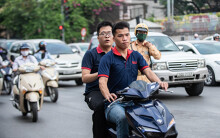 Quay xe bỏ chạy, tăng ga thông chốt khi gặp CSGT