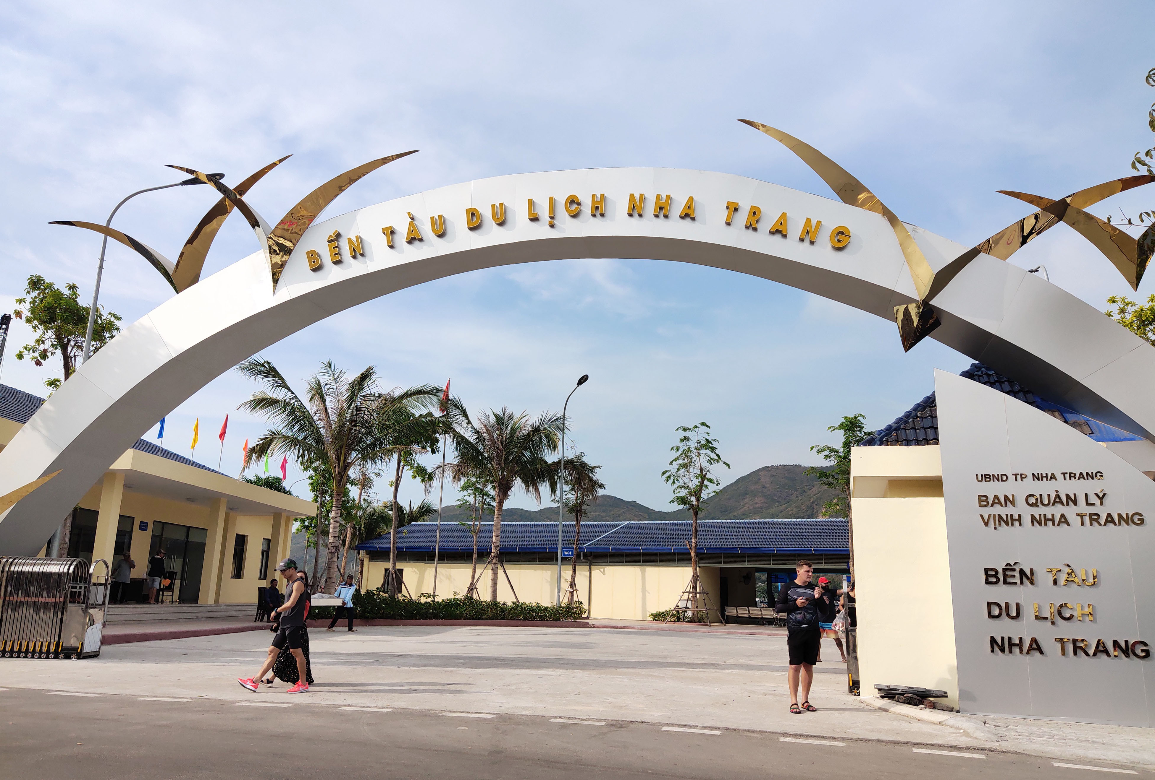 Cận cảnh bến tàu du lịch Nha Trang thay thế bến tàu du lịch Cầu Đá - Ảnh 1. Cận cảnh bến tàu du lịch Nha Trang thay thế bến tàu du lịch Cầu Đá - Ảnh 1.