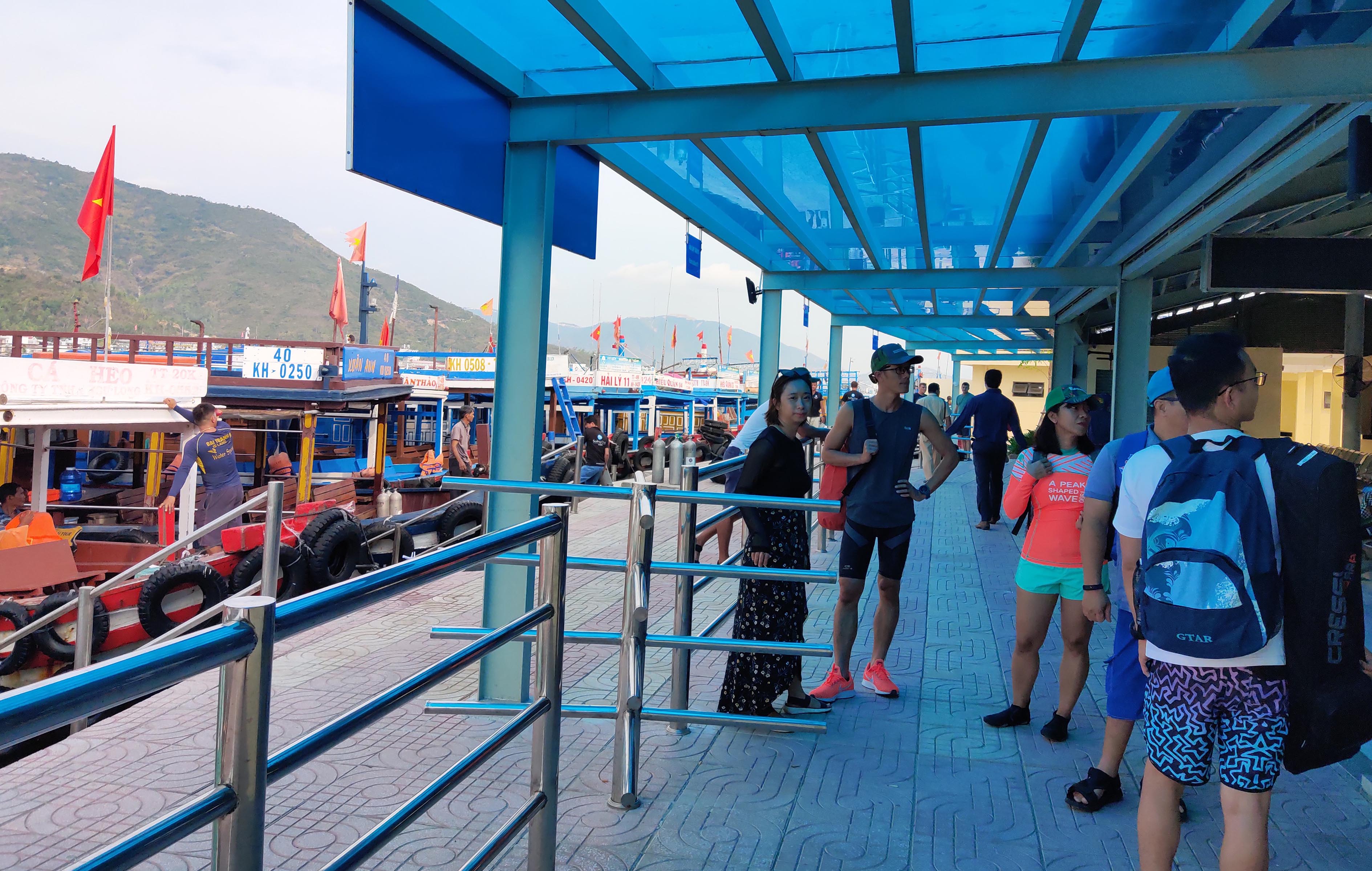 Cận cảnh bến tàu du lịch Nha Trang thay thế bến tàu du lịch Cầu Đá - Ảnh 5. Cận cảnh bến tàu du lịch Nha Trang thay thế bến tàu du lịch Cầu Đá - Ảnh 5.