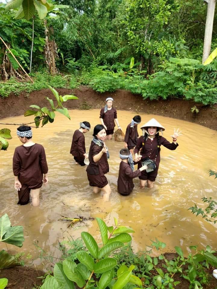 Vui chơi thả ga tại các miệt vườn trái cây kế bên Sài Gòn hot nhất hè này - Ảnh 7. Vui chơi thả ga tại các miệt vườn trái cây kế bên Sài Gòn hot nhất hè này - Ảnh 7.