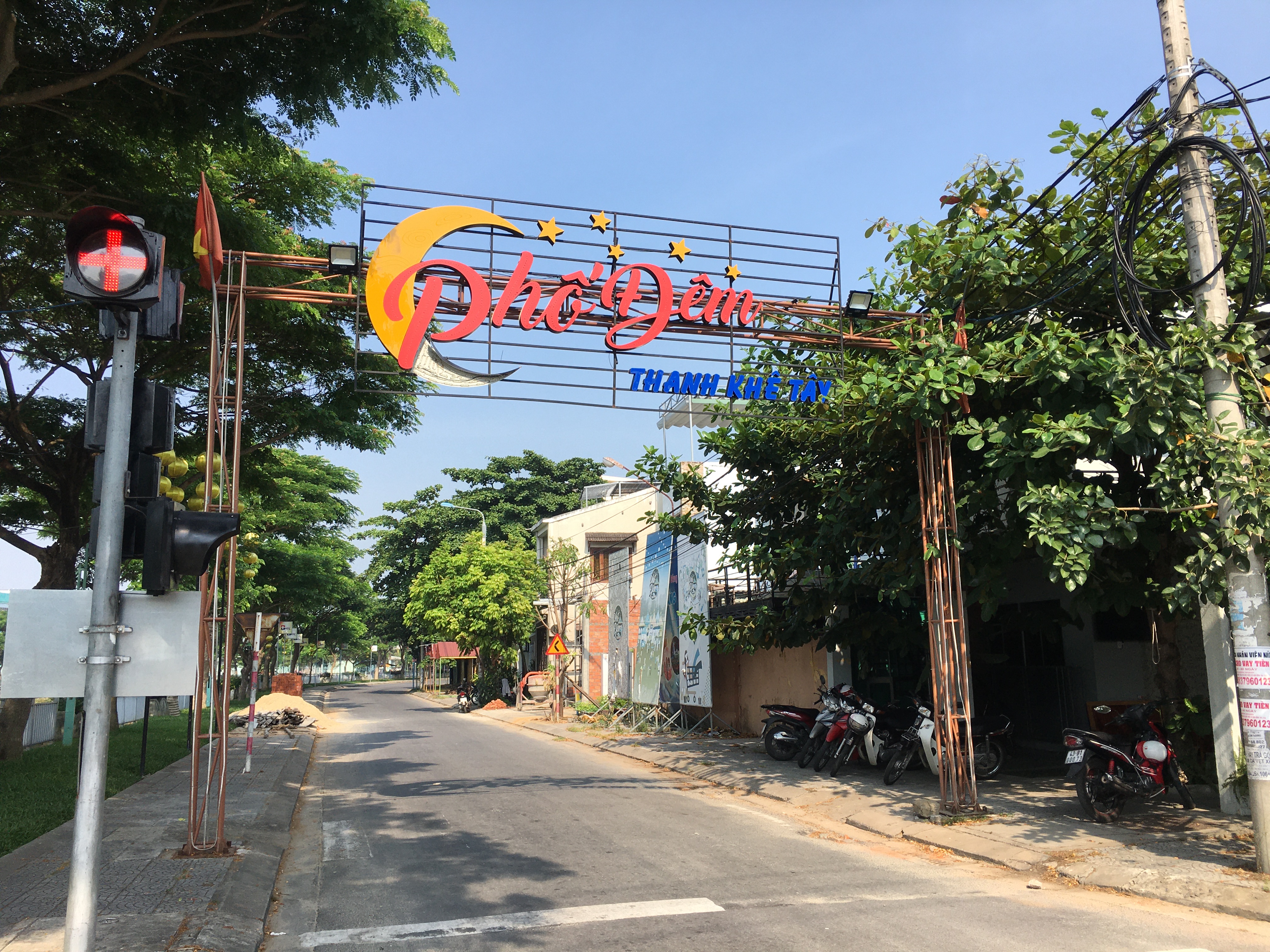 Hoang tàn chợ đêm ở Đà Nẵng - Ảnh 1. Hoang tàn chợ đêm ở Đà Nẵng - Ảnh 1.
