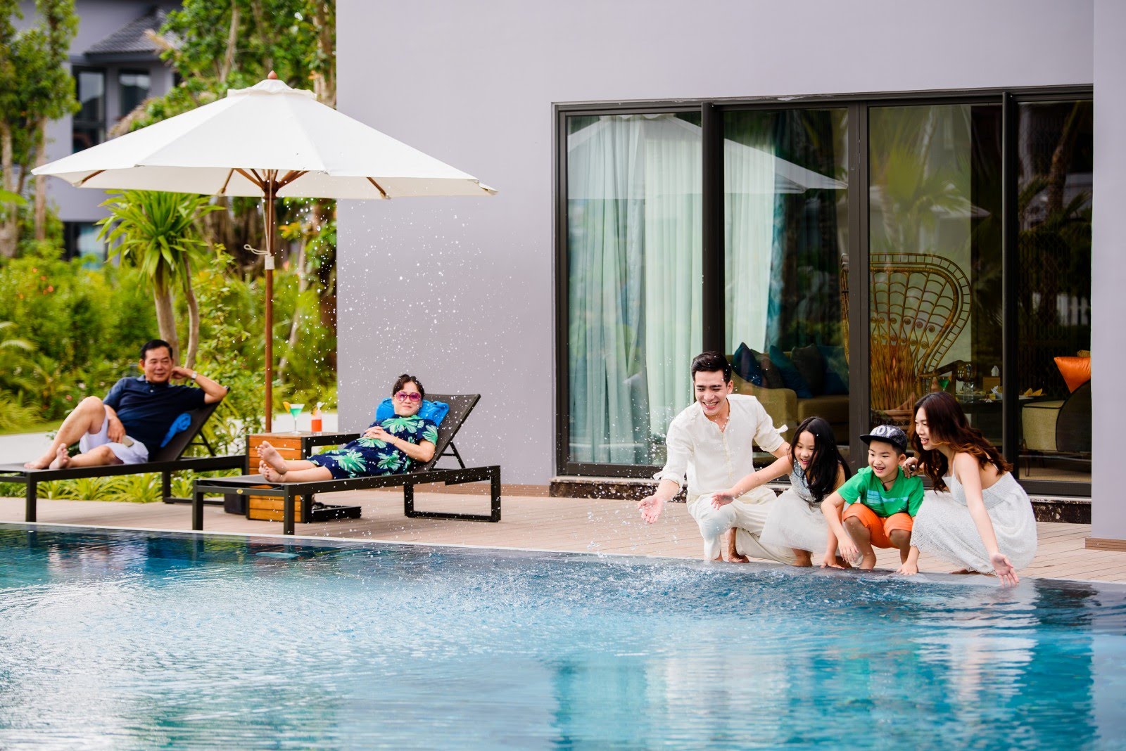 Kích cầu du lịch: Giảm giá nhưng vẫn phải giữ vững chất lượng dịch vụ - Ảnh 1. Kích cầu du lịch: Giảm giá nhưng vẫn phải giữ vững chất lượng dịch vụ - Ảnh 1.