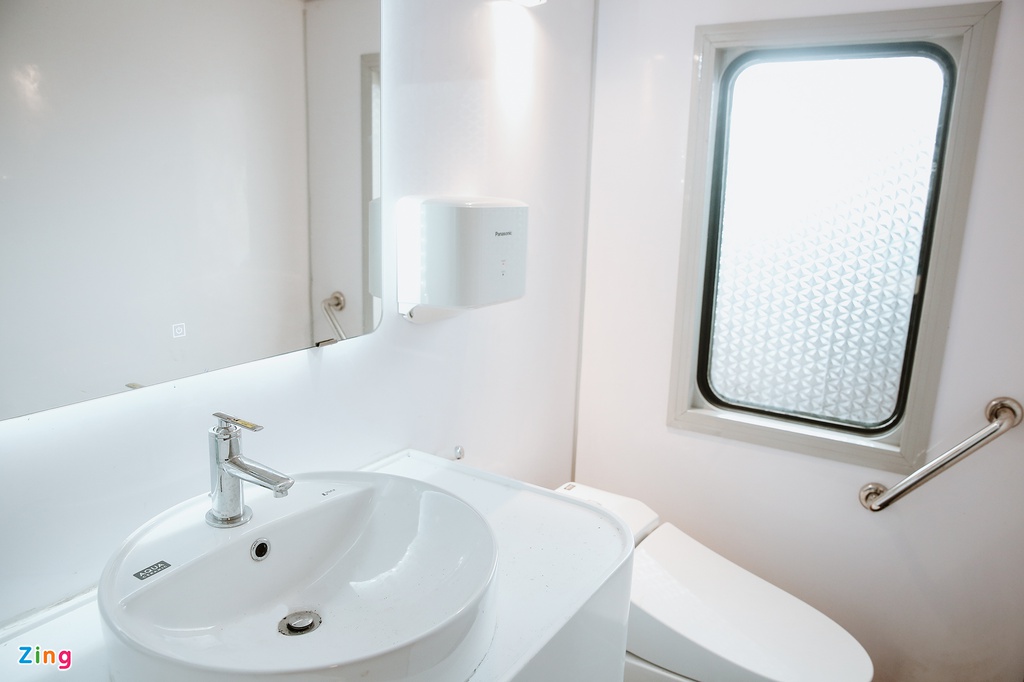Toa tàu trang bị quầy bar, phòng massage cho khách khám phá Việt Nam - Ảnh 9. Toa tàu trang bị quầy bar, phòng massage cho khách khám phá Việt Nam - Ảnh 9.