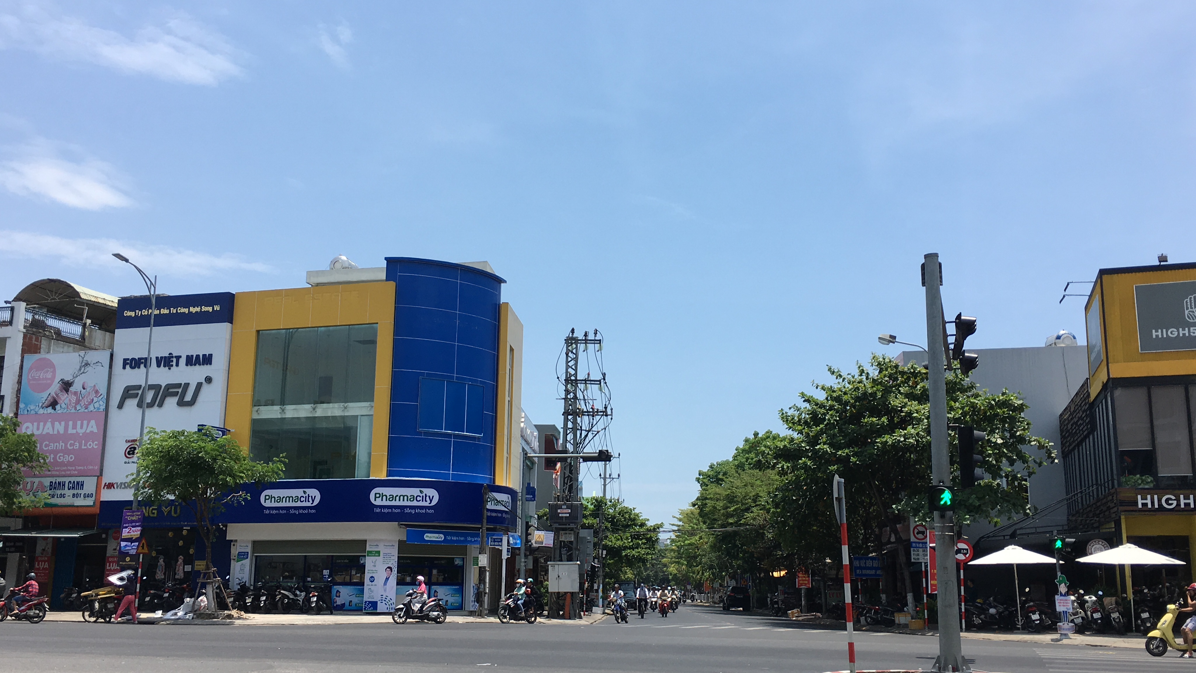 Đà Nẵng hậu dịch Covid-19: Highlands Coffee, Pharmacity mở thêm nhiều cửa hàng, chiếm vị trí đắc địa, shop thời trang, làm đẹp ngừng kinh doanh - Ảnh 4.