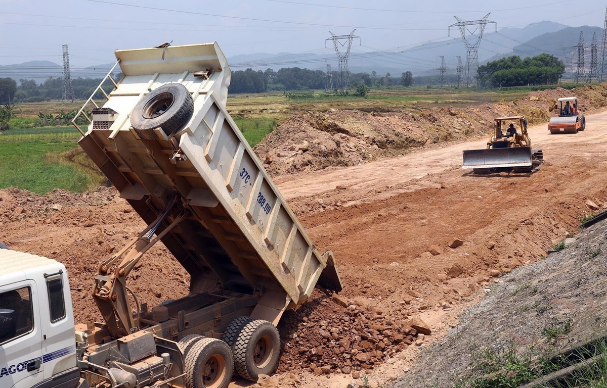Phê duyệt giá đất tính tiền bồi thường dự án Dầu Giây-Phan Thiết - Ảnh 1. Phê duyệt giá đất tính tiền bồi thường dự án Dầu Giây-Phan Thiết - Ảnh 1.