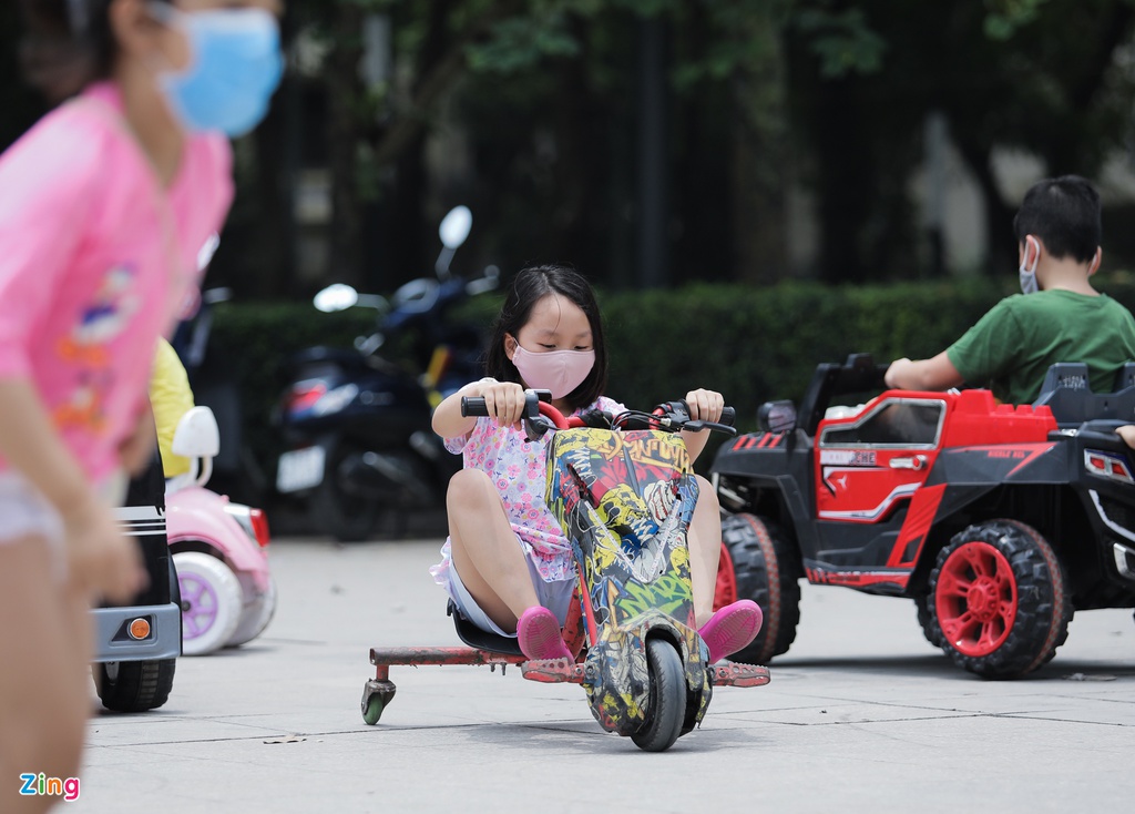 Nơi ùn tắc, chỗ thưa người ở các điểm du lịch dịp nghỉ lễ - Ảnh 4.