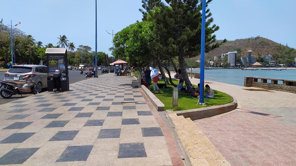 Ngược nhất nghỉ lễ: Biển Vũng Tàu không bóng người, Đà Lạt kẹt từ tinh mơ - Ảnh 9. Ngược nhất nghỉ lễ: Biển Vũng Tàu không bóng người, Đà Lạt kẹt từ tinh mơ - Ảnh 9.
