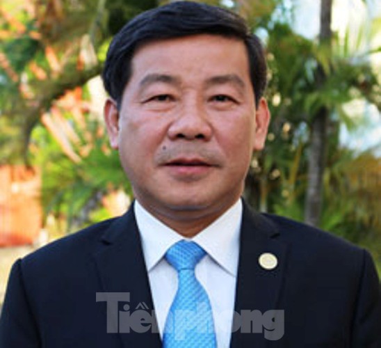 Vụ nhà không phép xây xong một ngày: Xử lí cán bộ, không hợp thức hóa - Ảnh 1. Vụ nhà không phép xây xong một ngày: Xử lí cán bộ, không hợp thức hóa - Ảnh 1.