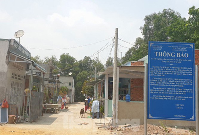 Vụ nhà không phép xây xong một ngày: Xử lí cán bộ, không hợp thức hóa - Ảnh 2. Vụ nhà không phép xây xong một ngày: Xử lí cán bộ, không hợp thức hóa - Ảnh 2.