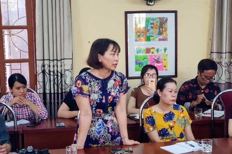 Vụ học sinh đi sớm phải đứng nắng: Chủ tịch Hải Phòng 'lệnh' xử nghiêm - Ảnh 3. Vụ học sinh đi sớm phải đứng nắng: Chủ tịch Hải Phòng 'lệnh' xử nghiêm - Ảnh 3.