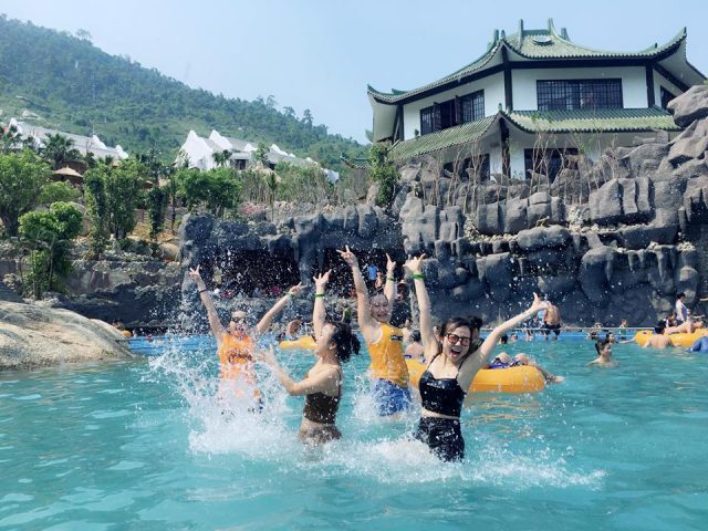 Huế, Đà Nẵng, Quảng Nam đồng loạt tung chương trình khuyến mại hấp dẫn thu hút khách du lịch - Ảnh 2. Huế, Đà Nẵng, Quảng Nam đồng loạt tung chương trình khuyến mại hấp dẫn thu hút khách du lịch - Ảnh 2.
