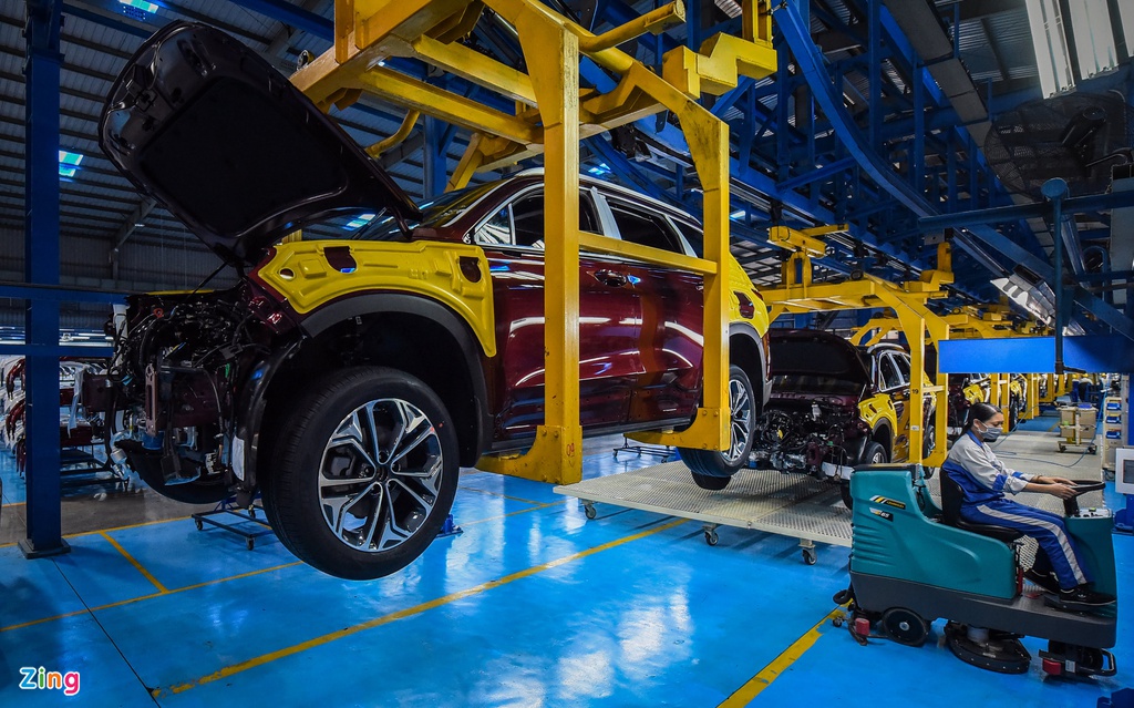 Khách dừng mua xe, chờ giảm 50% phí trước bạ ôtô lắp ráp - Ảnh 4.