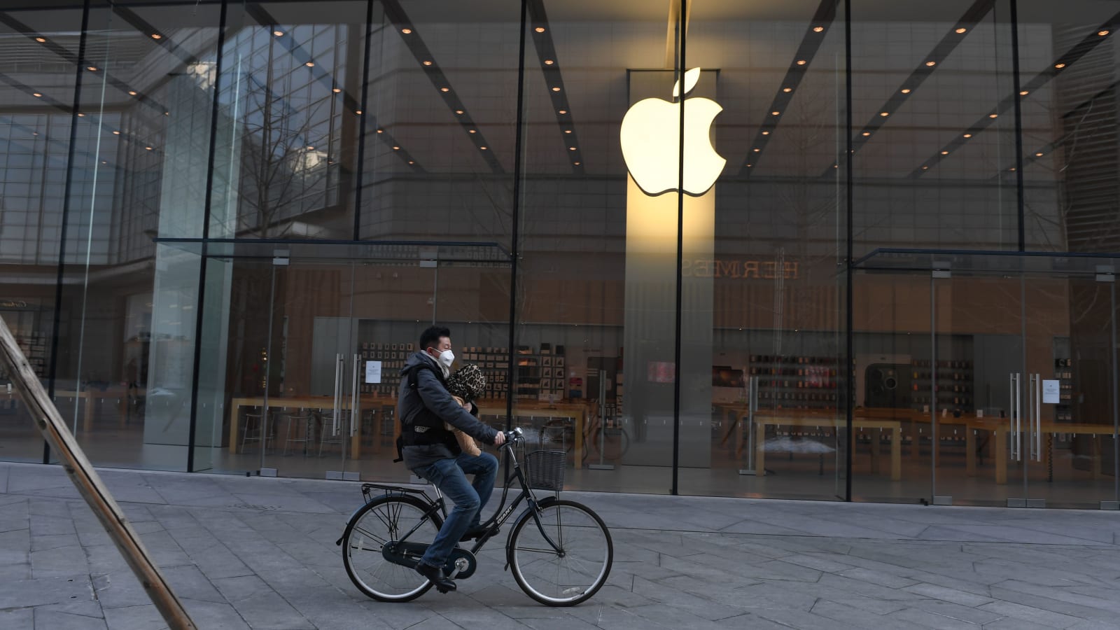 Doanh số bán hàng của Apple tăng vọt sau dịch tại Trung Quốc - Ảnh 2. Doanh số bán hàng của Apple tăng vọt sau dịch tại Trung Quốc - Ảnh 2.
