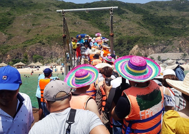 Kích cầu du lịch, dịch vụ khách sạn, vé tham quan… giảm từ 10-50% - Ảnh 4. Kích cầu du lịch, dịch vụ khách sạn, vé tham quan… giảm từ 10-50% - Ảnh 4.