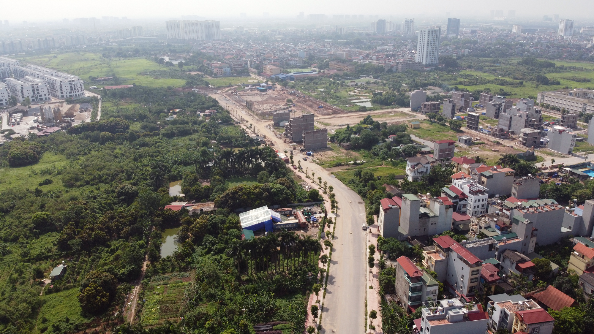 Những mảnh đất sẽ được đào hồ lớn ở quận Long Biên - Ảnh 10. Những mảnh đất sẽ được đào hồ lớn ở quận Long Biên - Ảnh 10.