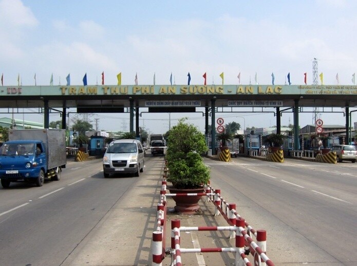 Vì sao người dân TP HCM vẫn chưa mặn mà với thẻ thu phí không dừng? - Ảnh 1.