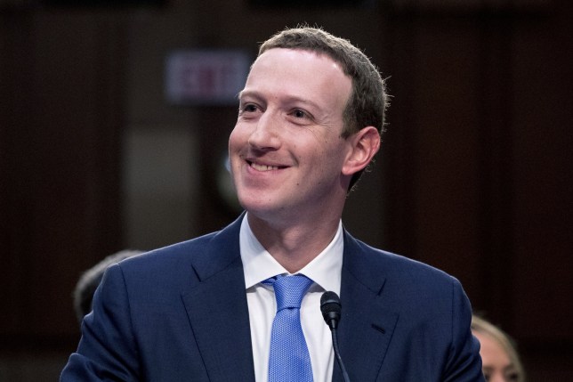Sau đại dịch, Mark Zuckerberg vươn lên trở thành người giàu thứ 3 thế giới - Ảnh 1. Sau đại dịch, Mark Zuckerberg vươn lên trở thành người giàu thứ 3 thế giới - Ảnh 1.