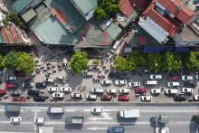 1,5 km đường Vành đai 3 đi hết 20 phút vì ùn tắc ở Hà Nội