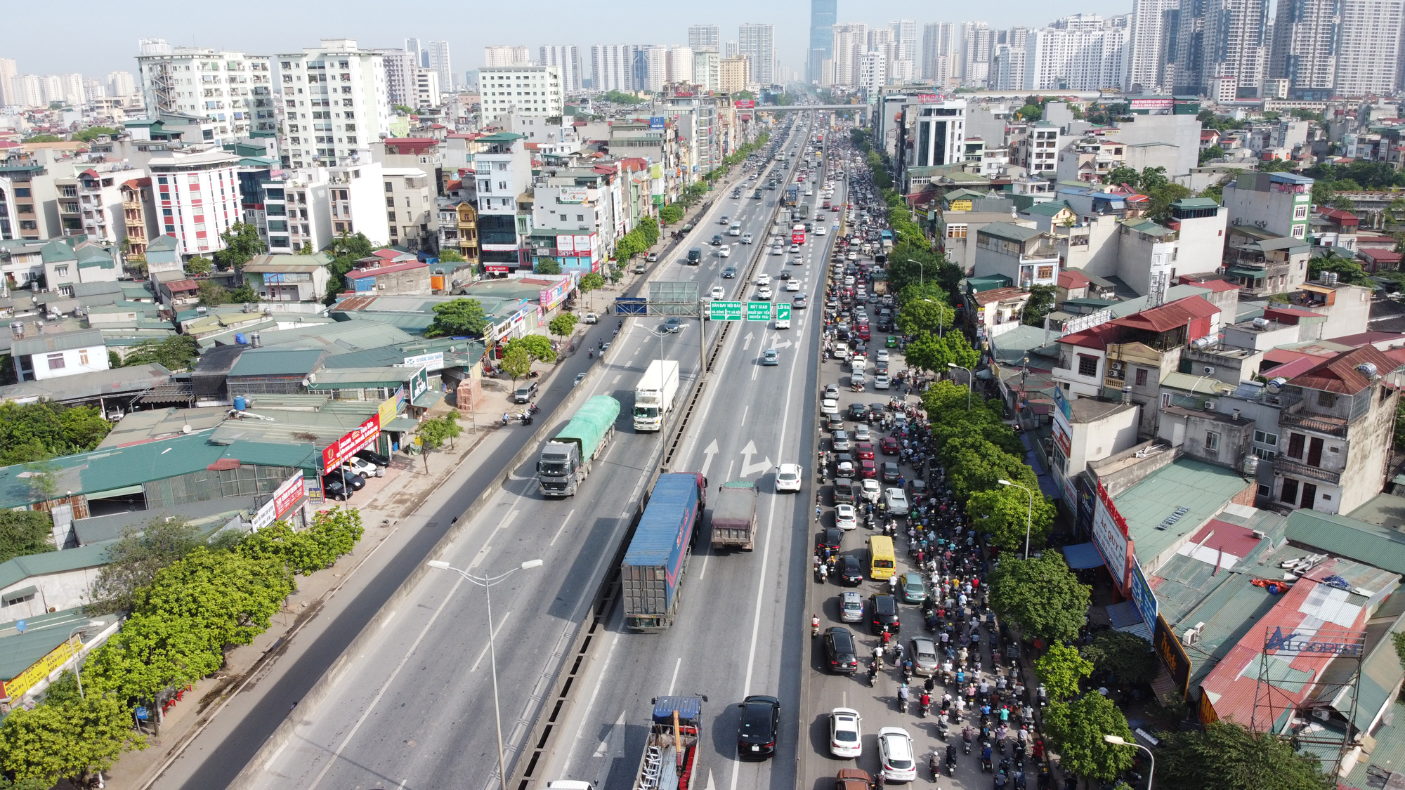 1,5 km đường Vành đai 3 đi hết 20 phút ở Hà Nội - Ảnh 3. 1,5 km đường Vành đai 3 đi hết 20 phút ở Hà Nội - Ảnh 3.