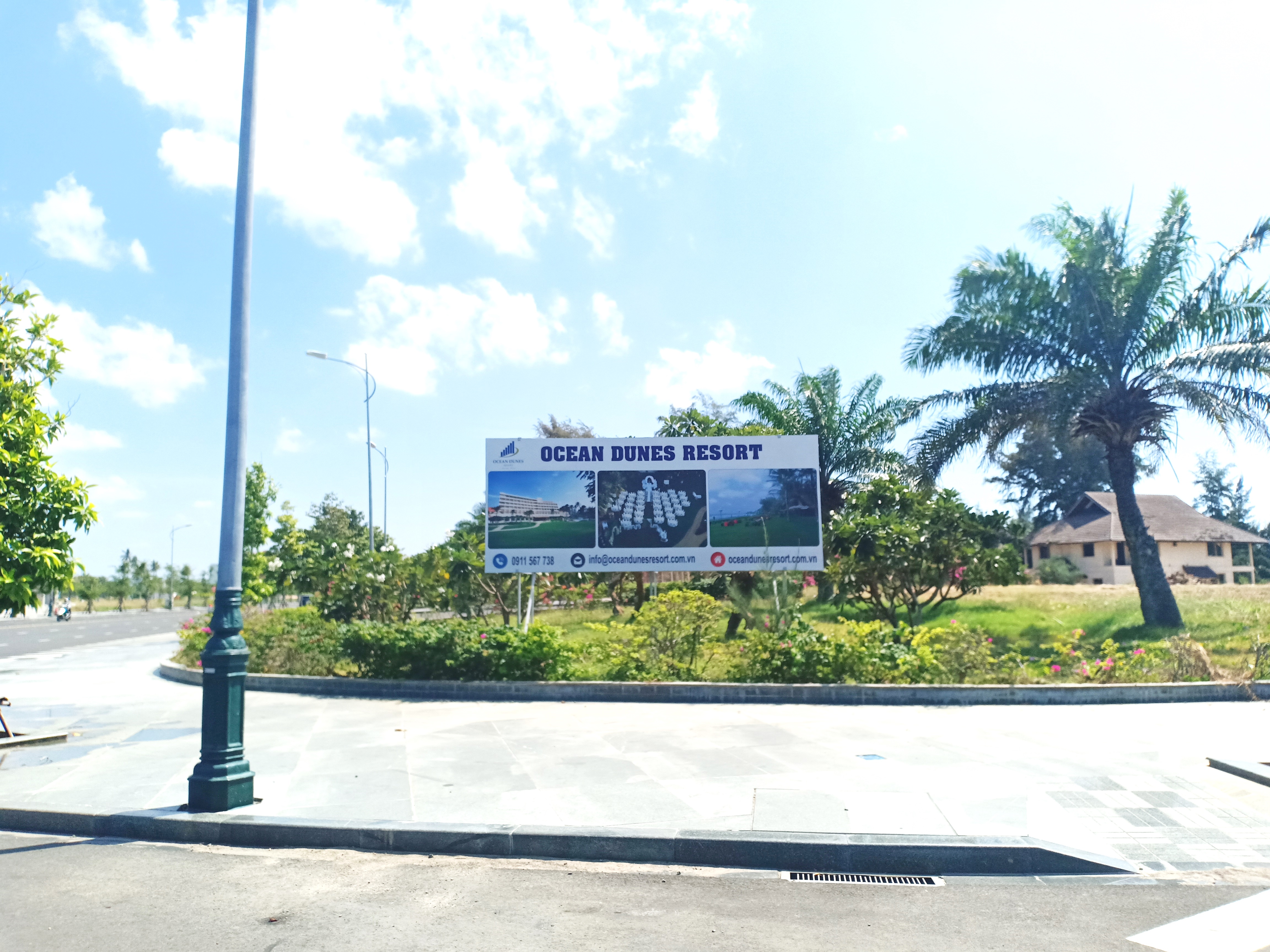 Đại gia tỉnh lẻ nhìn từ ông chủ sân golf Phan Thiết - Ảnh 12. Đại gia tỉnh lẻ nhìn từ ông chủ sân golf Phan Thiết - Ảnh 12.