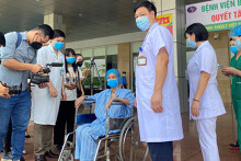 Thêm 6 trường hợp ra viện, Việt Nam điều trị thành công 278/327 ca mắc Covid-19