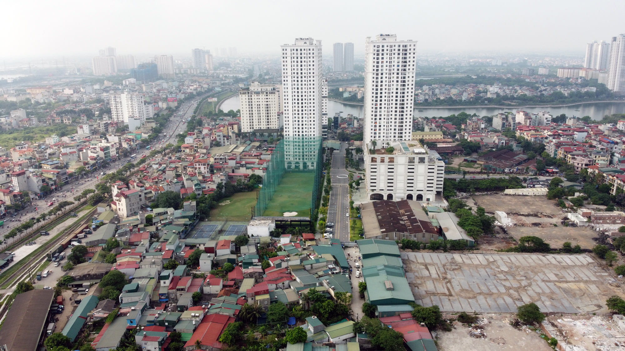 Toàn cảnh khu đất dự kiến xây dựng AEON Mall Hoàng Mai và những dự án hưởng lợi - Ảnh 8. Toàn cảnh khu đất dự kiến xây dựng AEON Mall Hoàng Mai và những dự án hưởng lợi - Ảnh 8.