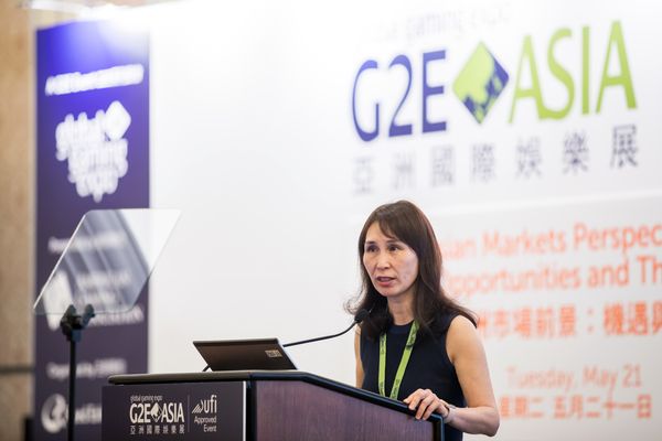 Pansy Ho, con gái của Vua sòng bạc Macau Stanley Ho, mới là người xứng đáng kế thừa đế chế sòng bạc - Ảnh 4.