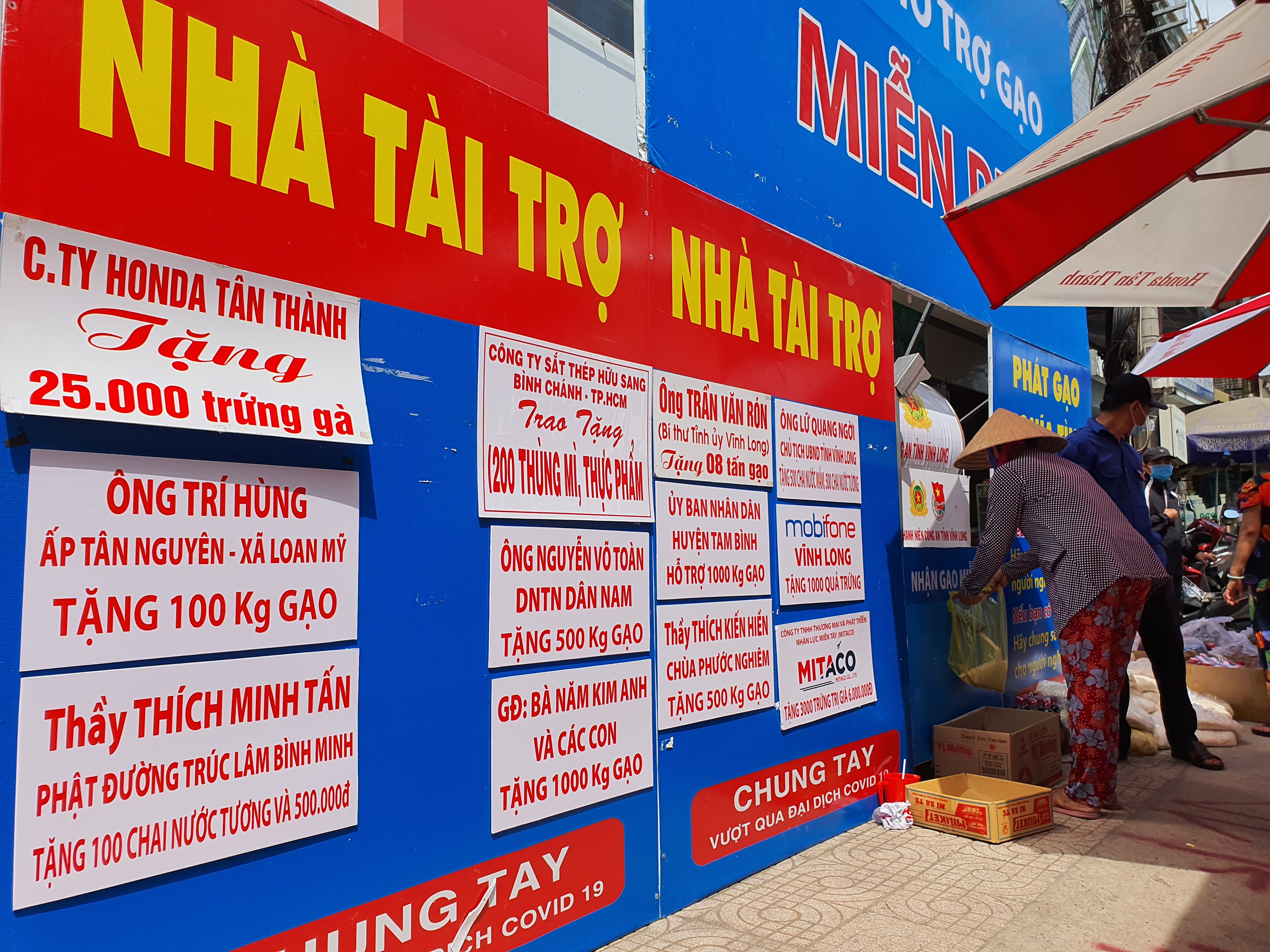 Mô hình "ATM Gạo lưu động" lan tỏa trên cả nước - Ảnh 3.