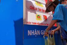Mô hình 'ATM Gạo lưu động' lan tỏa mạnh trên cả nước, ấm lòng người dân mùa dịch Covid-19