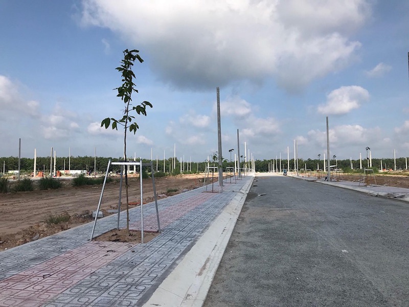 Doanh nghiệp tung chiêu 'bia kèm lạc', BĐS Long An 'hút' nhà đầu tư - Ảnh 2.