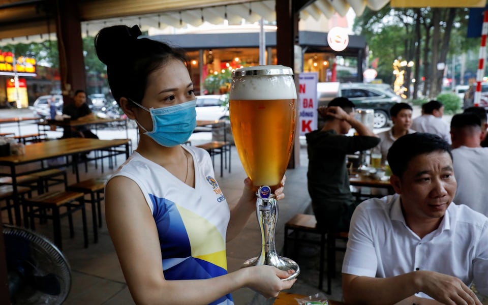 Báo Anh ca ngợi Việt Nam là quốc gia thành công nhất thế giới trong việc đối phó với dịch Covid - 19 - Ảnh 1. Báo Anh ca ngợi Việt Nam là quốc gia thành công nhất thế giới trong việc đối phó với dịch Covid - 19 - Ảnh 1.