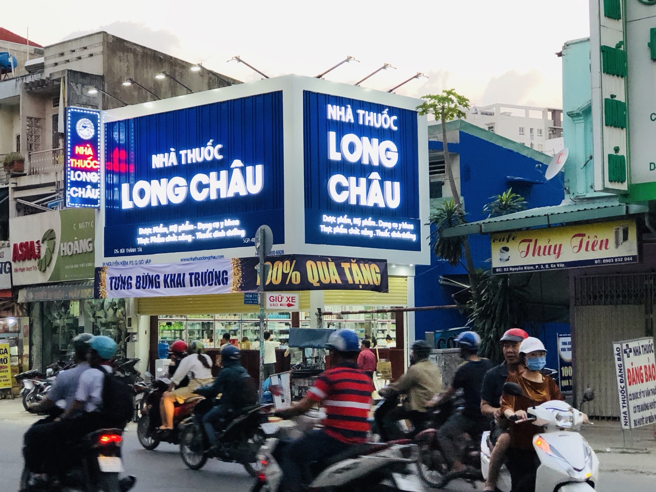 Vì sao lợi nhuận FPT Retail giảm đến 40% trong khi Thế Giới Di Động vẫn tăng? - Ảnh 4. Vì sao lợi nhuận FPT Retail giảm đến 40% trong khi Thế Giới Di Động vẫn tăng? - Ảnh 4.
