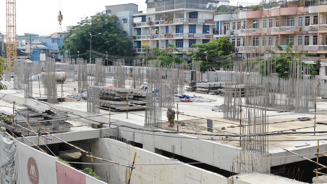 Kiểm điểm làm rõ ‘xé rào’, cấp giấy phép xây dựng khi đất chưa có sổ đỏ - Ảnh 2. Kiểm điểm làm rõ ‘xé rào’, cấp giấy phép xây dựng khi đất chưa có sổ đỏ - Ảnh 2.