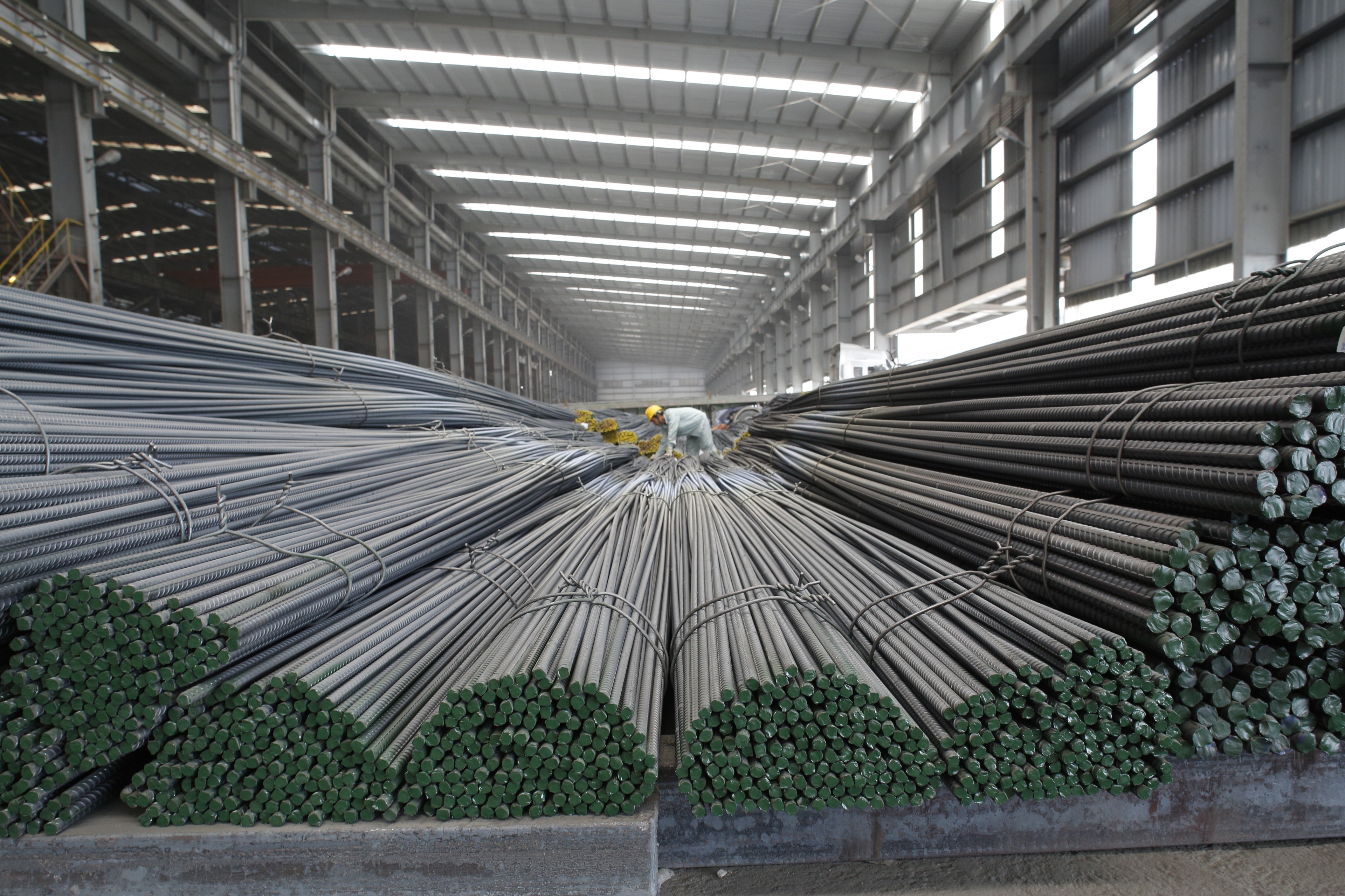 Hòa Phát của tỉ phú Trần Đình Long nợ ngân hàng hơn 41.300 tỉ đồng - Ảnh 1.