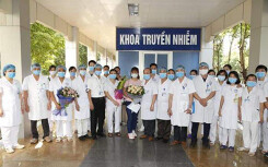 Cập nhật tình hình virus corona ở Việt Nam tối 4/5: Thêm 2 bệnh nhân khỏi bệnh, còn điều trị cho 50 người mắc Covid-19