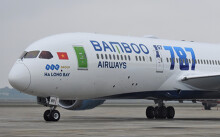 Bamboo Airways thực hiện chuyến bay thứ 3 đến châu Âu, đưa nhiều khách nước ngoài hồi hương