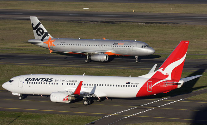 Hãng hàng không Qantas và Jetstar gia hạn hủy chuyến bay - Ảnh 1. Hãng hàng không Qantas và Jetstar gia hạn hủy chuyến bay - Ảnh 1.