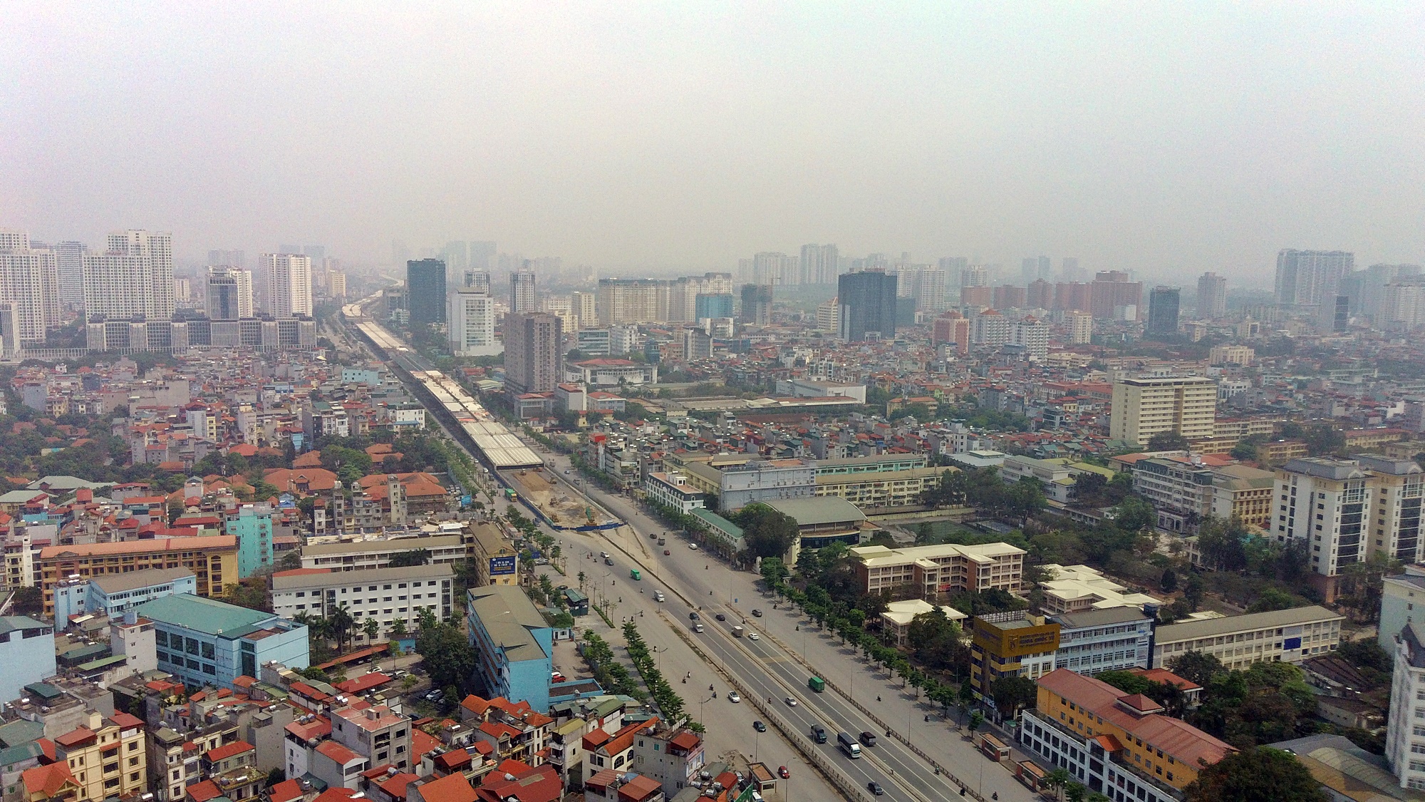 Cao ốc đang 'bóp nghẹt' Vành đai 3 ở Hà Nội từ cầu Thăng Long đến đường Giải Phóng - Ảnh 4. Cao ốc đang 'bóp nghẹt' Vành đai 3 ở Hà Nội từ cầu Thăng Long đến đường Giải Phóng - Ảnh 4.