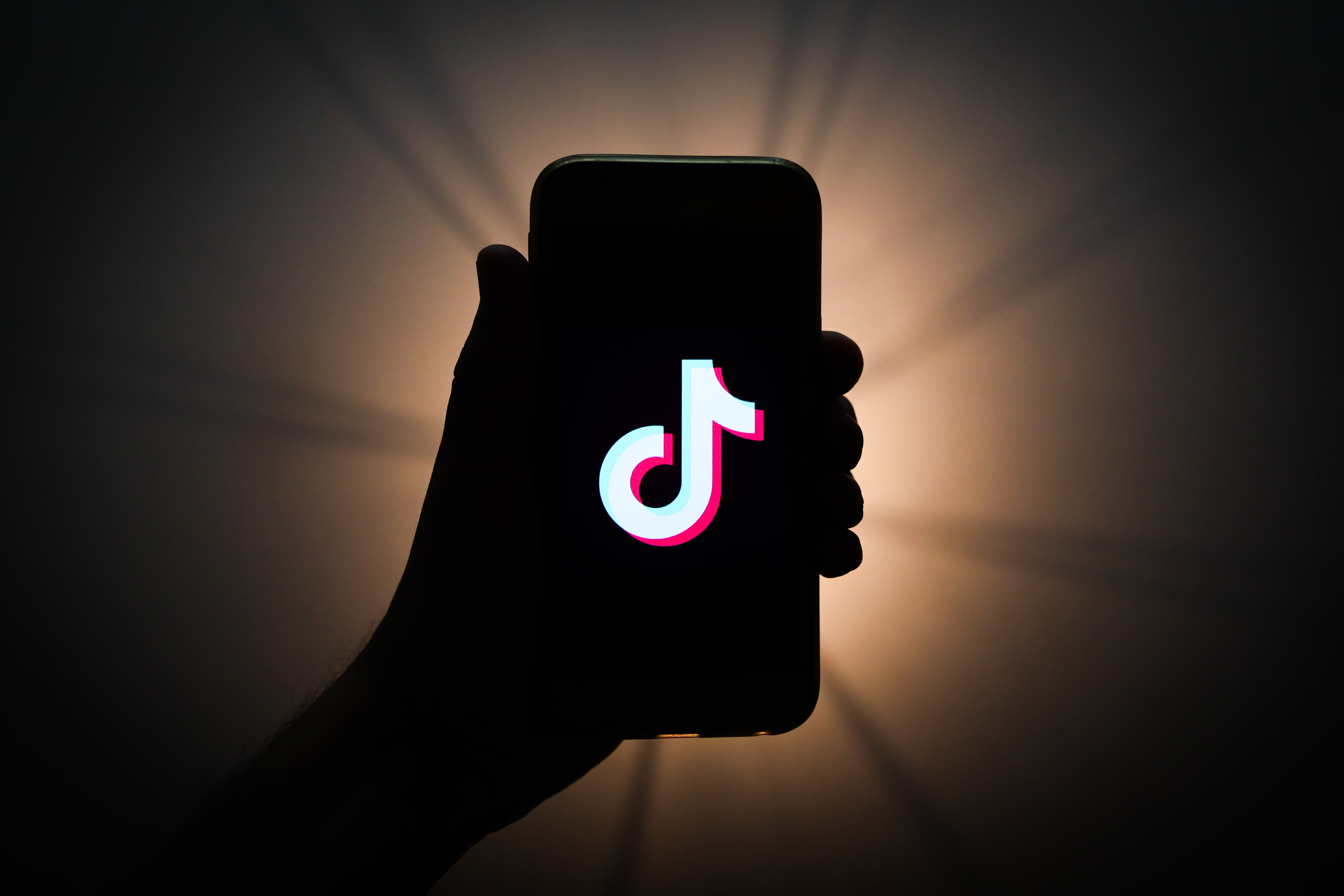 TikTok có trái tim người dùng nhưng không lấy được ví tiền của các nhà quảng cáo - Ảnh 1. TikTok có trái tim người dùng nhưng không lấy được ví tiền của các nhà quảng cáo - Ảnh 1.