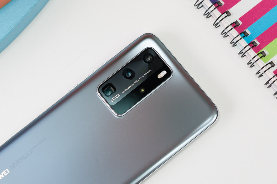 Huawei tự tin kho ứng dụng của mình an toàn hơn Google Play và Samsung Galaxy Store - Ảnh 2.