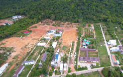 Nhìn từ trên cao đảo ngọc Phú Quốc bị ‘băm nát’ do buông lỏng quản lí