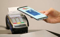 Samsung so găng Apple trong cuộc chiến cạnh tranh thanh toán thẻ