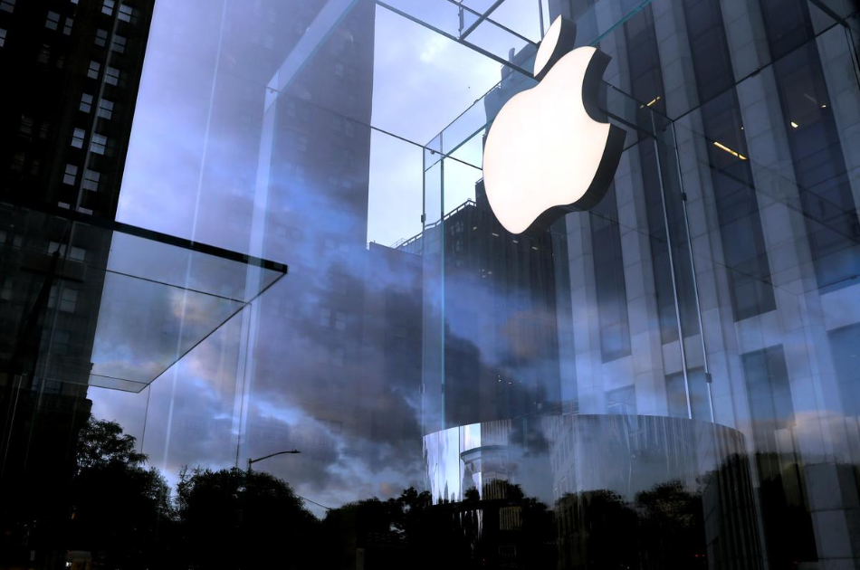 Apple chính thức mở lại một số cửa hàng tại Mỹ từ 11/5 - Ảnh 2. Apple chính thức mở lại một số cửa hàng tại Mỹ từ 11/5 - Ảnh 2.