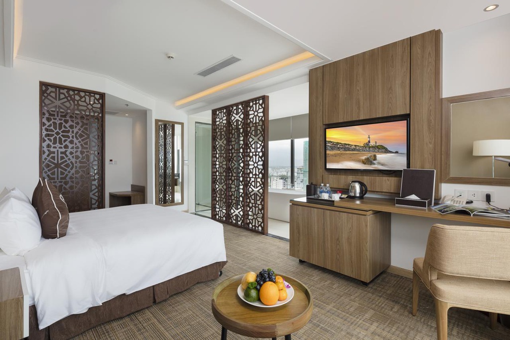 5 khách sạn 5 sao tầm giá dưới 1 triệu tốt bậc nhất Nha Trang - Ảnh 4. 5 khách sạn 5 sao tầm giá dưới 1 triệu tốt bậc nhất Nha Trang - Ảnh 4.
