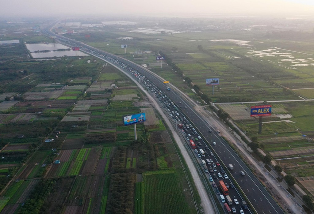 Phê duyệt chỉ giới đường đỏ tuyến đường nối QL1A với đê Đông Mỹ, Thanh Trì - Ảnh 1. Phê duyệt chỉ giới đường đỏ tuyến đường nối QL1A với đê Đông Mỹ, Thanh Trì - Ảnh 1.