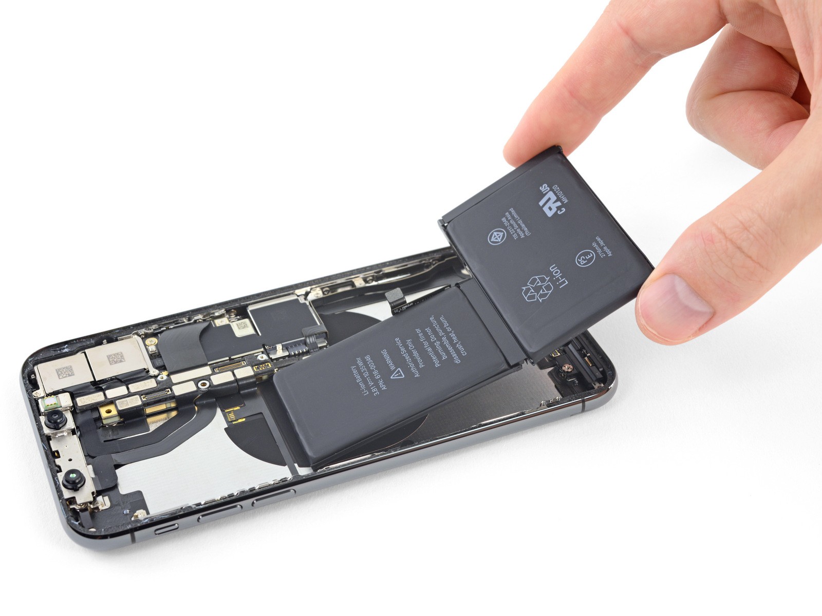 Vấn đề về pin lại khiến Apple mất thêm 10 triệu tại Ý sau khi thua kiện - Ảnh 1.